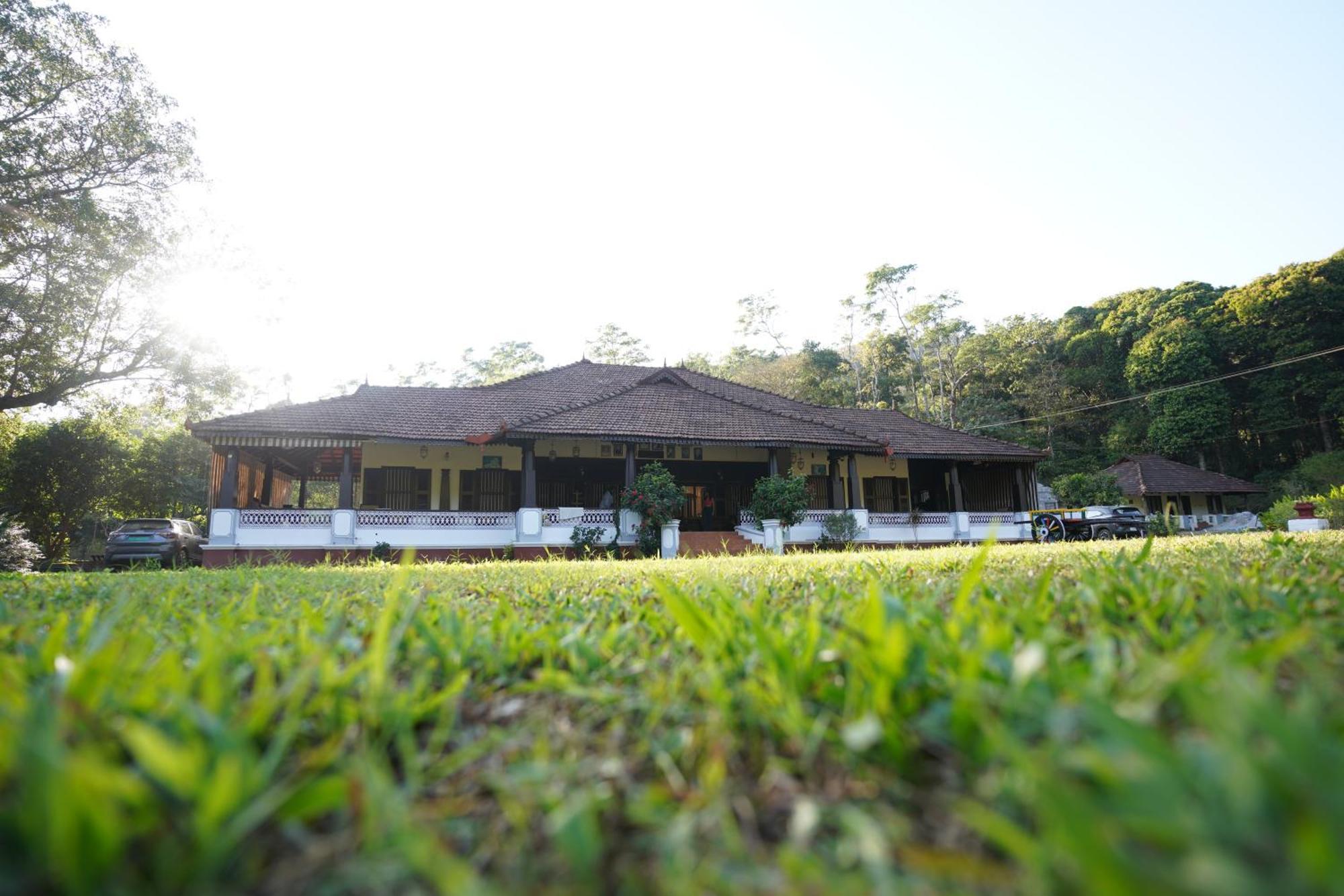 Hotel Highland Estate Sakleshpur Exterior foto